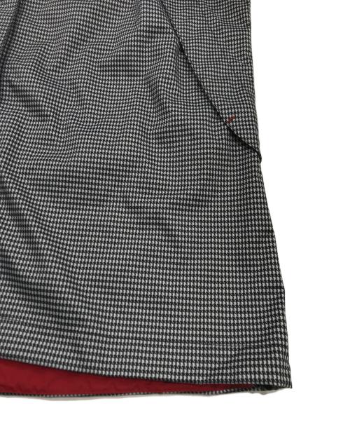 Columbia（コロンビア）Columbia (コロンビア) マウンテンパーカー ホワイト×ブラック サイズ:XLの古着・服飾アイテム