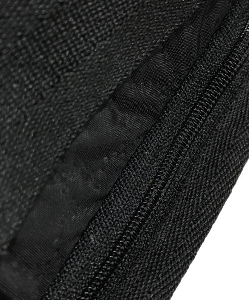 LeSportsac（レスポートサック）LeSportsac (レスポートサック) フラワーキルティングショルダーバッグ ブラックの古着・服飾アイテム