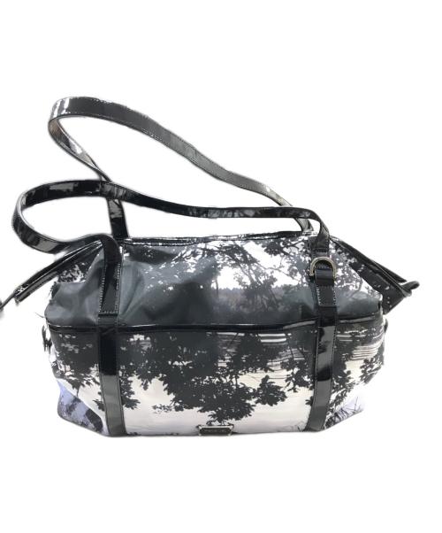 agnes b voyage（アニエスベーボヤージュ）agnes b voyage (アニエスベーボヤージュ) フォトグラフトートバッグ ブラック×ホワイトの古着・服飾アイテム