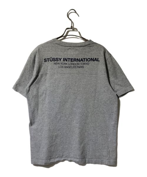 stussy（ステューシー）stussy (ステューシー) バックプリントｔシャツ グレー サイズ:ｓの古着・服飾アイテム