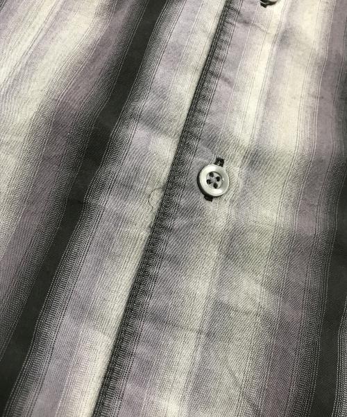 AiE（エーアイイー）AiE (エーアイイー) ストライプペインターシャツ ブラック×パープル サイズ:Lの古着・服飾アイテム