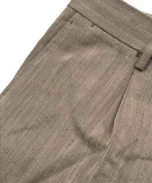 TAGLIATORE（タリアトーレ）TAGLIATORE (タリアトーレ) コットンウールテーパードスラックス ベージュ サイズ:48の古着・服飾アイテム