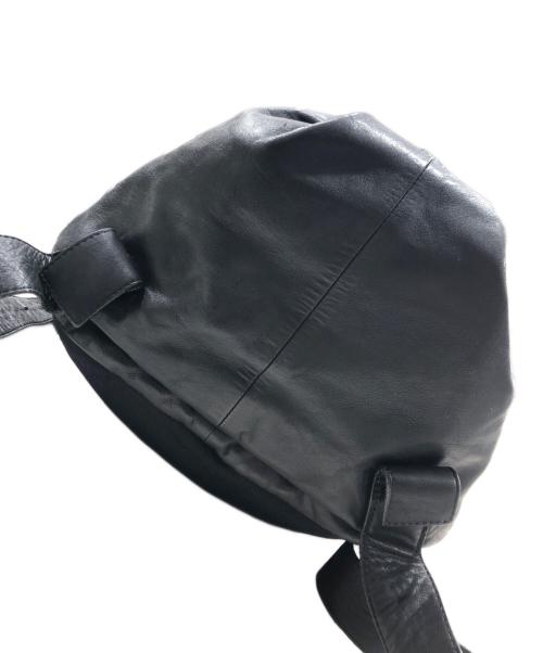 kawa-kawa（カワカワ）kawa-kawa (カワカワ) ビッグジップリュックサック ブラックの古着・服飾アイテム