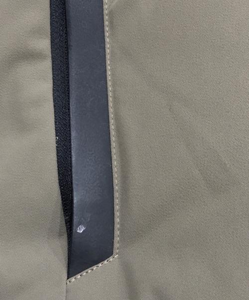 BEAUTY&YOUTH（ビューティーアンドユース）BEAUTY&YOUTH (ビューティーアンドユース) 小松マテーレ” コンビ アライドダウンジャケット カーキ サイズ:Lの古着・服飾アイテム