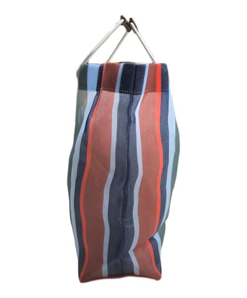 MARNI（マルニ）MARNI (マルニ) フラワーカフェメッシュトートバッグ ブルー×レッドの古着・服飾アイテム