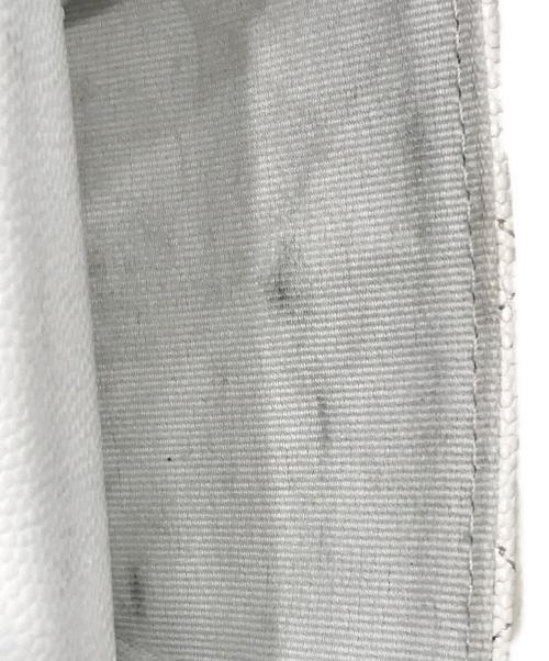 CHANEL（シャネル）CHANEL (シャネル) キャビア-コンパクトウォレット ホワイトの古着・服飾アイテム