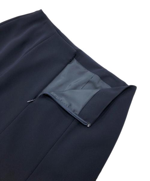 23区（ニジュウサンク）23区 (ニジュウサンク) トリアセダブルジョーゼット スカート ネイビー サイズ:44 未使用品の古着・服飾アイテム