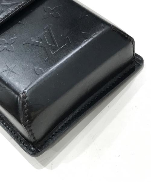 LOUIS VUITTON（ルイ ヴィトン）LOUIS VUITTON (ルイ ヴィトン) バギー ポーチ バッグ ブラックの古着・服飾アイテム