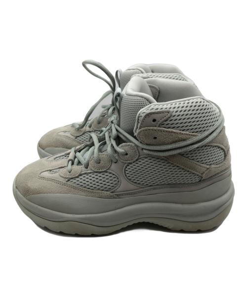 adidas（アディダス）adidas (アディダス) YEEZY Desert Boot Salt グレー サイズ:26.5の古着・服飾アイテム