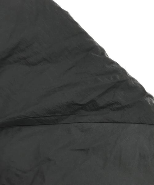 WHITE MOUNTAINEERING（ホワイトマウンテ二アニング）WHITE MOUNTAINEERING (ホワイトマウンテ二アニング) TAION (タイオン) ダウンジャケット ブラック サイズ:2の古着・服飾アイテム