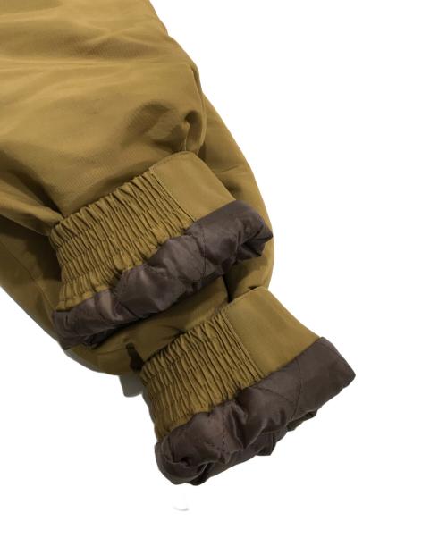 ROTAR（ローター）ROTAR (ローター) Acrylic Nylon Grosgrain Food Blouson カーキ サイズ:Mの古着・服飾アイテム