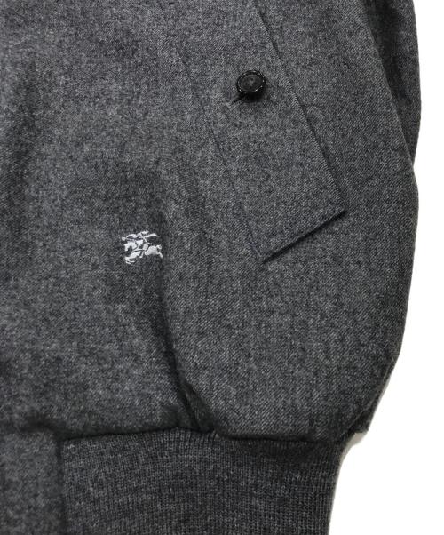 Burberry's（バーバリー）Burberry's (バーバリーズ) 裏ノヴァチェックスタンドカラーブルゾン グレー サイズ:Lの古着・服飾アイテム