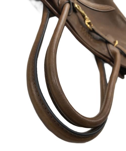 MIU MIU（ミュウミュウ）MIU MIU (ミュウミュウ) アバンチュールレザートートバッグ ブラウンの古着・服飾アイテム