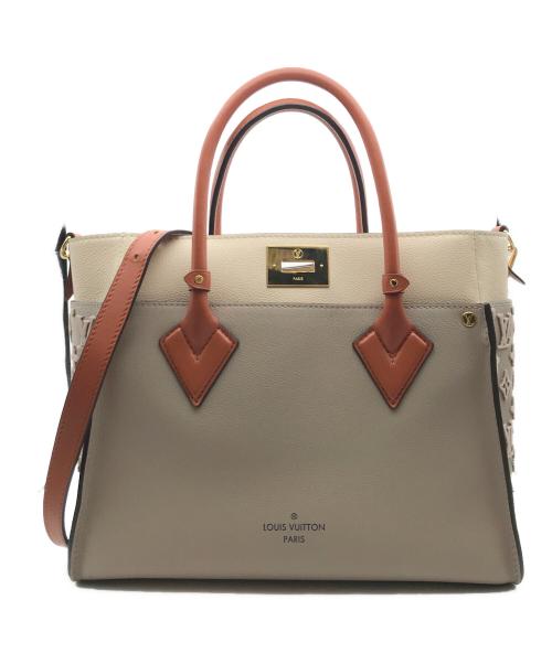 LOUIS VUITTON（ルイ ヴィトン）LOUIS VUITTON (ルイ ヴィトン) HIGH END LEATHERS オンマイサイド MM(ハイ　エンド　レザーズ　オンマイサイド　エムエム) アイボリー×ベージュの古着・服飾アイテム