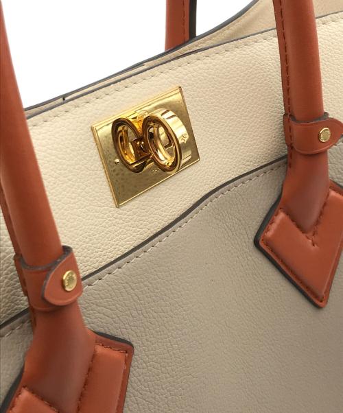 LOUIS VUITTON（ルイ ヴィトン）LOUIS VUITTON (ルイ ヴィトン) HIGH END LEATHERS オンマイサイド MM(ハイ　エンド　レザーズ　オンマイサイド　エムエム) アイボリー×ベージュの古着・服飾アイテム