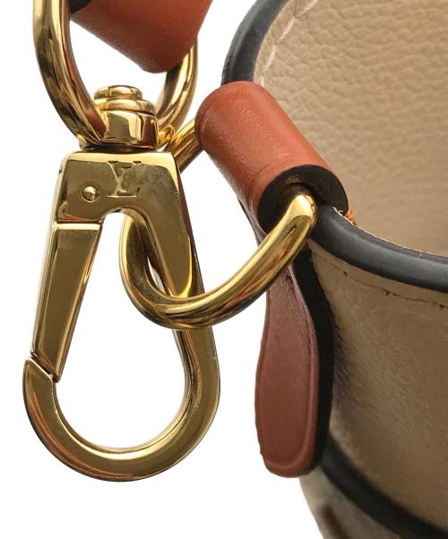 LOUIS VUITTON（ルイ ヴィトン）LOUIS VUITTON (ルイ ヴィトン) HIGH END LEATHERS オンマイサイド MM(ハイ　エンド　レザーズ　オンマイサイド　エムエム) アイボリー×ベージュの古着・服飾アイテム