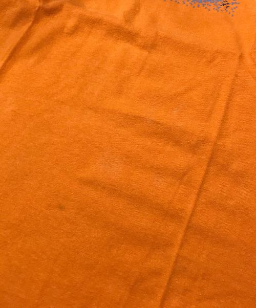 stussy（ステューシー）stussy (ステューシー) ロゴプリントTシャツ オレンジ サイズ:Mの古着・服飾アイテム