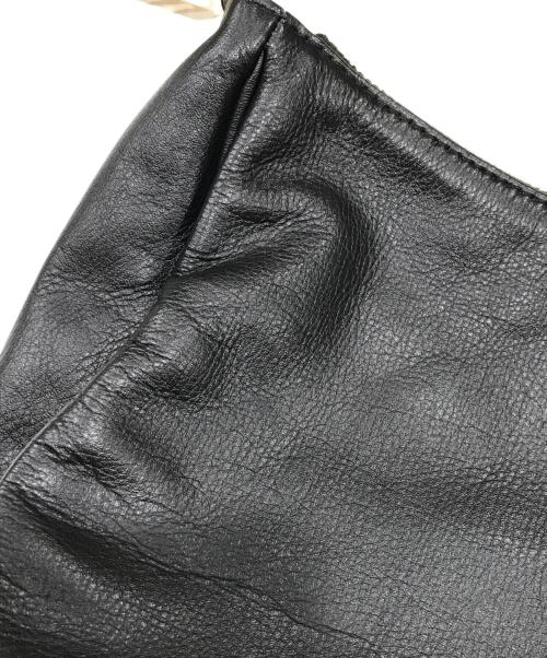 russet（ラシット）russet (ラシット) ハーフムーンショルダーバッグ ブラックの古着・服飾アイテム