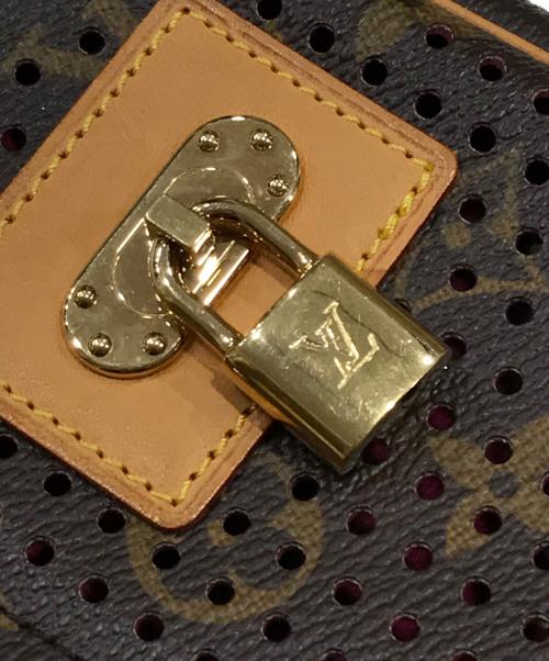 LOUIS VUITTON（ルイ ヴィトン）LOUIS VUITTON (ルイ ヴィトン) ポシェット/モノグラム・ペルフォ ブラウンの古着・服飾アイテム