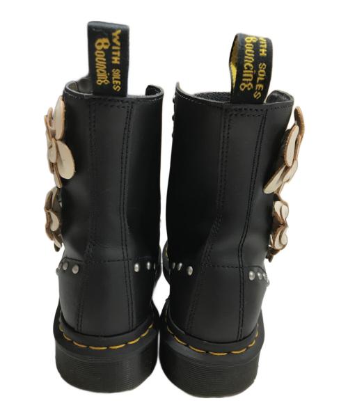 Dr.Martens（ドクターマーチン）Dr.Martens (ドクターマーチン) フラーワーアップリケ8ホールブーツ ブラック サイズ:UK5の古着・服飾アイテム