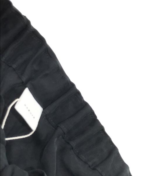 KAGURE（カグレ）KAGURE (カグレ) キュプラスカート ブラックの古着・服飾アイテム