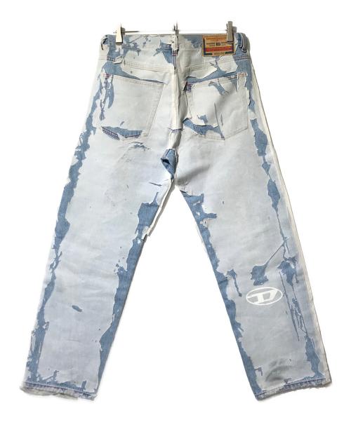 DIESEL（ディーゼル）DIESEL (ディーゼル) STRAIGHT FIT MID-RIZE LIGHTLY JEANS インディゴ サイズ:30の古着・服飾アイテム