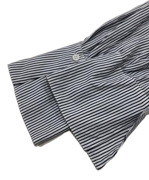 Spick and Span（スピック＆スパン）Spick and Span (スピックアンドスパン) フリルカラーストライプシャツ ホワイト×ネイビー サイズ:FREEの古着・服飾アイテム