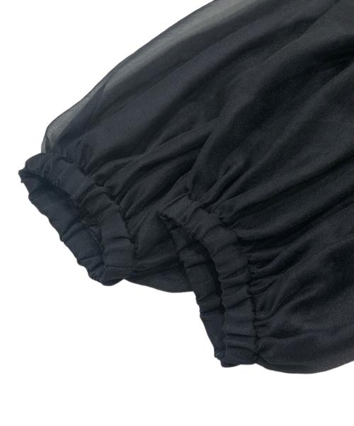 UNITED ARROWS（ユナイテッドアローズ）UNITED ARROWS (ユナイテッドアローズ) ソフトオーガンジー キャミソール付き 2WAY ブラック サイズ:FREEの古着・服飾アイテム