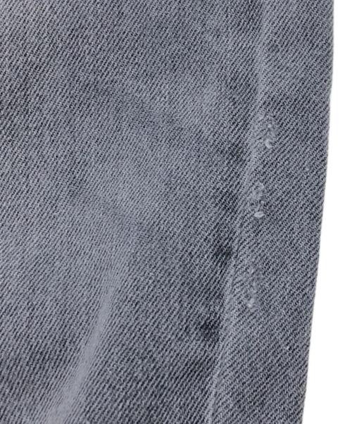 Curensology（カレンソロジー）Curensology (カレンソロジー) <&RC>カーヴィーデニムパンツ グレー サイズ:32の古着・服飾アイテム