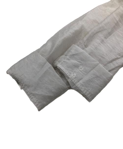 FRAY ID（フレイ アイディー）FRAY ID (フレイ アイディー) オーガンジーシアーシャツ アイボリー サイズ:Free 未使用品の古着・服飾アイテム