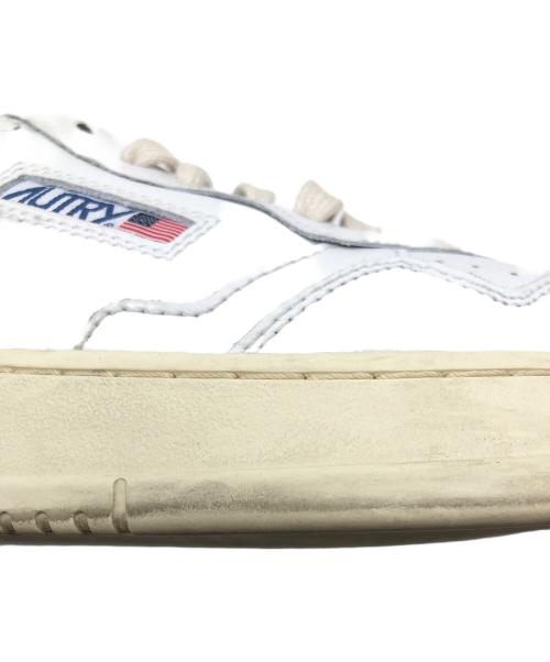 AUTRY（オートリ―）AUTRY (オートリ―) メダリスト/MEDALIST LOW ホワイト サイズ:43の古着・服飾アイテム