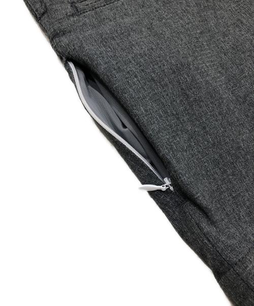 GRAMICCI（グラミチ）GRAMICCI (グラミチ) BEAMS GOLF (ビームスゴルフ) ハーフパンツ グレー サイズ:Mの古着・服飾アイテム
