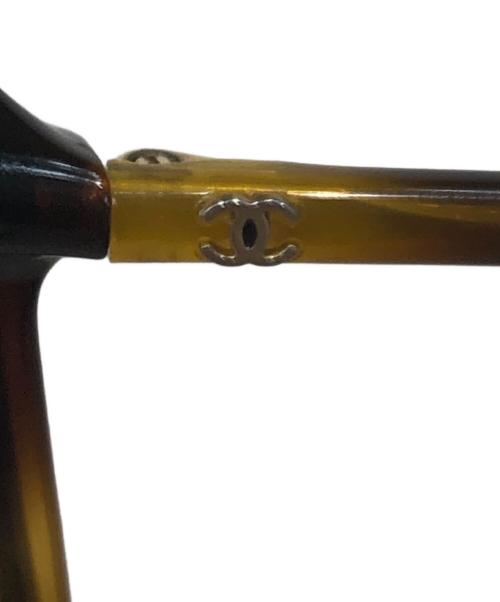 CHANEL（シャネル）CHANEL (シャネル) サングラス ブラウン サイズ:SIZE 55 17の古着・服飾アイテム