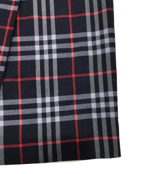 Burberry's（バーバリー）Burberry's (バーバリーズ) ヴィンテージ 金釦ラップスカート レッド×ネイビー サイズ:11ARの古着・服飾アイテム