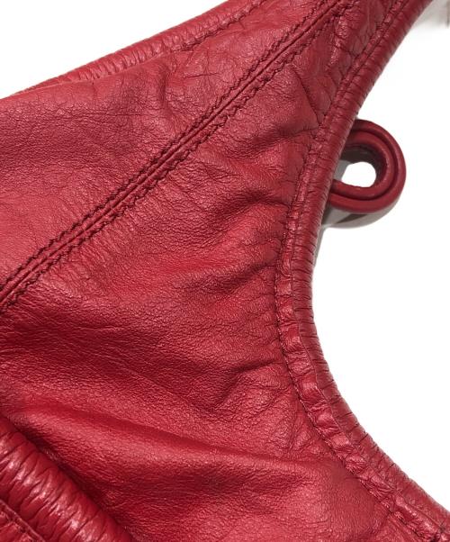 DIESEL（ディーゼル）DIESEL (ディーゼル) アーカイブレザーショルダーバッグ レッドの古着・服飾アイテム