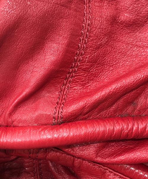 DIESEL（ディーゼル）DIESEL (ディーゼル) アーカイブレザーショルダーバッグ レッドの古着・服飾アイテム