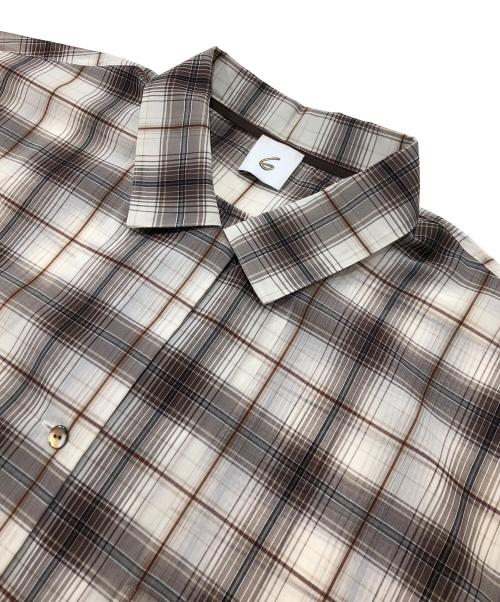 6(ROKU) BEAUTY&YOUTH（ロク ビューティーアンドユース）6(ROKU) BEAUTY&YOUTH (ロク ビューティーアンドユース) チェック オープンカラー ショートスリーブ シャツ ブラウン サイズ:Freeの古着・服飾アイテム