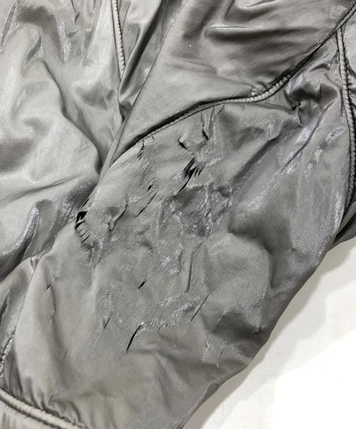 STONE ISLAND（ストーンアイランド）STONE ISLAND (ストーンアイランド) 加工ナイロンジャケット/LIQUID SILK JACKET グレー サイズ:XXXLの古着・服飾アイテム