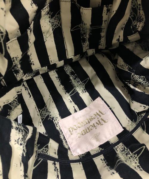 Vivienne Westwood（ヴィヴィアンウエストウッド）Vivienne Westwood (ヴィヴィアンウエストウッド) キャンバスリュック アイボリーの古着・服飾アイテム