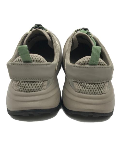 TEVA（テバ）TEVA (テバ) OUTFLOW CT ベージュ サイズ:24の古着・服飾アイテム