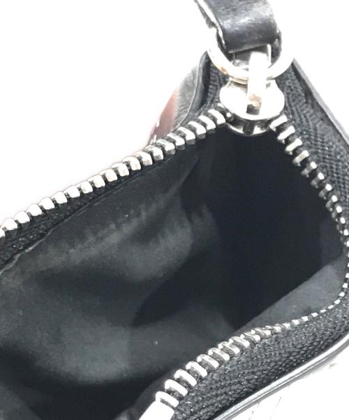 Maison Margiela（メゾンマルジェラ）Maison Margiela (メゾンマルジェラ) グラフティ3つ折り財布 ホワイトの古着・服飾アイテム