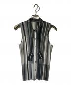 PLEATS PLEASEプリーツプリーズ）の古着「プリーツタイベスト」｜カーキ×ブラック