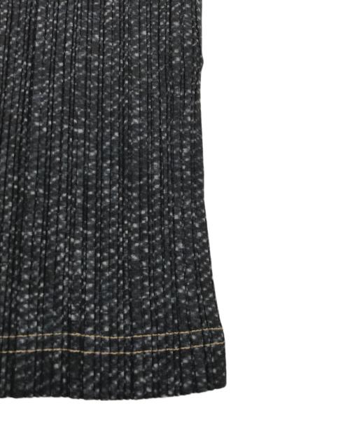 PLEATS PLEASE（プリーツプリーズ）PLEATS PLEASE (プリーツプリーズ) デニム転写プリーツカットソー ブラック サイズ:3の古着・服飾アイテム