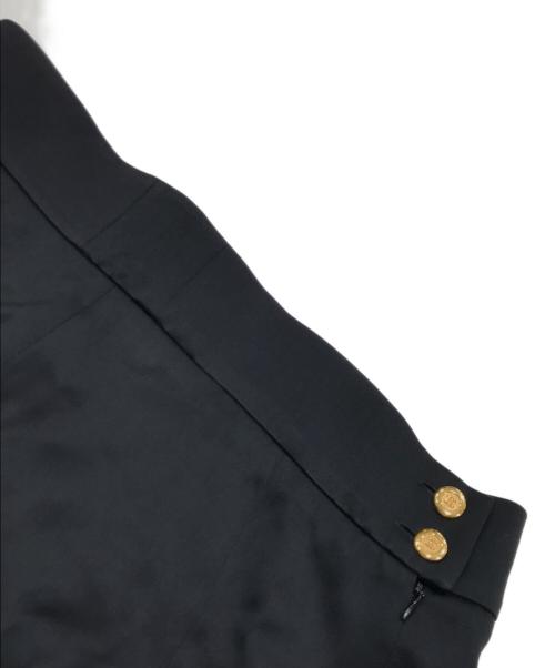 CHANEL（シャネル）CHANEL (シャネル) ココマークボタンプリーツスカート ブラック サイズ:表記なしの古着・服飾アイテム