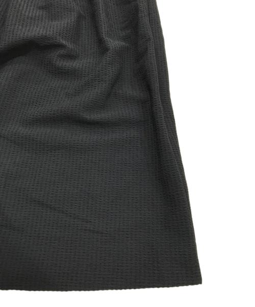 B:MING LIFE STORE（ビーミングライフストア）B:MING LIFE STORE (ビーミングライフストア) シアーサッカーワンピース ブラック サイズ:Mの古着・服飾アイテム