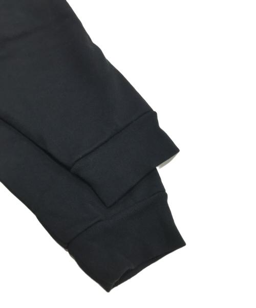 DISCOVERED（ディスカバード）DISCOVERED (ディスカバード) フラワーステッチスウェット ブラック サイズ:3の古着・服飾アイテム