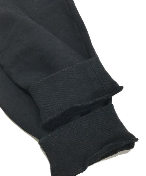 DISCOVERED（ディスカバード）DISCOVERED (ディスカバード) フラワーステッチスウェット ブラック サイズ:3の古着・服飾アイテム