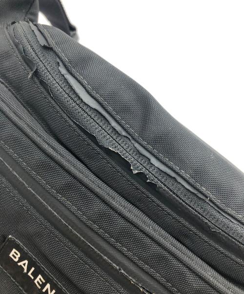 BALENCIAGA（バレンシアガ）BALENCIAGA (バレンシアガ) クロスボディバッグ ブラックの古着・服飾アイテム