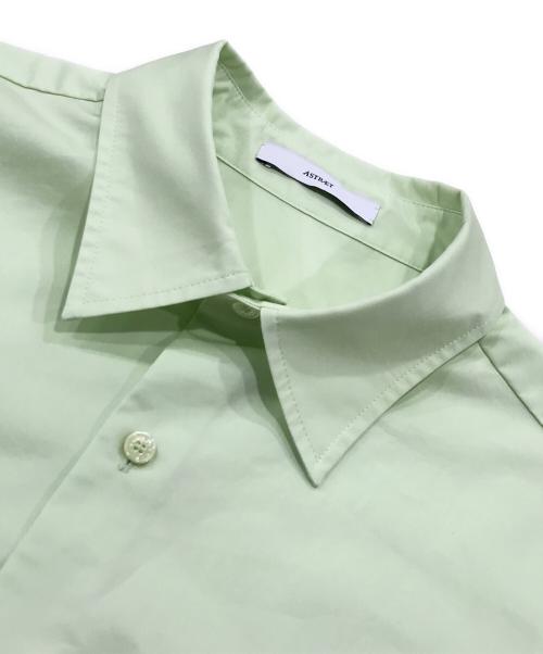 ASTRAET（アストラット）ASTRAET (アストラット) レギュラーカラークロップドシャツ グリーン サイズ:表記なしの古着・服飾アイテム