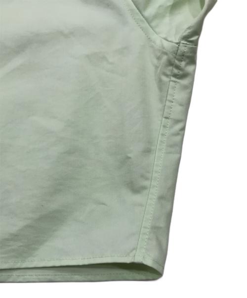 ASTRAET（アストラット）ASTRAET (アストラット) レギュラーカラークロップドシャツ グリーン サイズ:表記なしの古着・服飾アイテム